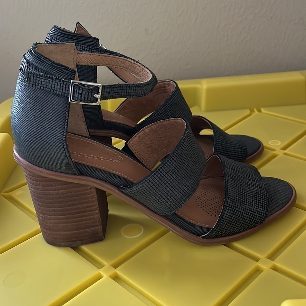 Like-new Corso Como sandals - Picture 4 of 5